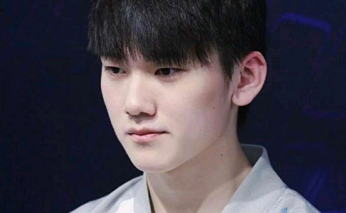 叙事背书